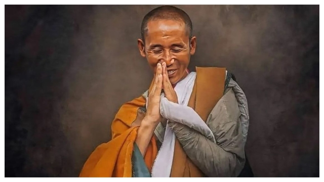 Controversial Monk Thich Minh Tue: Respect or Fraud?