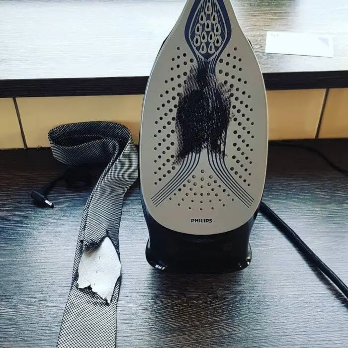 15+ Funniest Ironing Fails That You Never Want To Face15+ Funniest Ironing Fails That You Never Want To Face