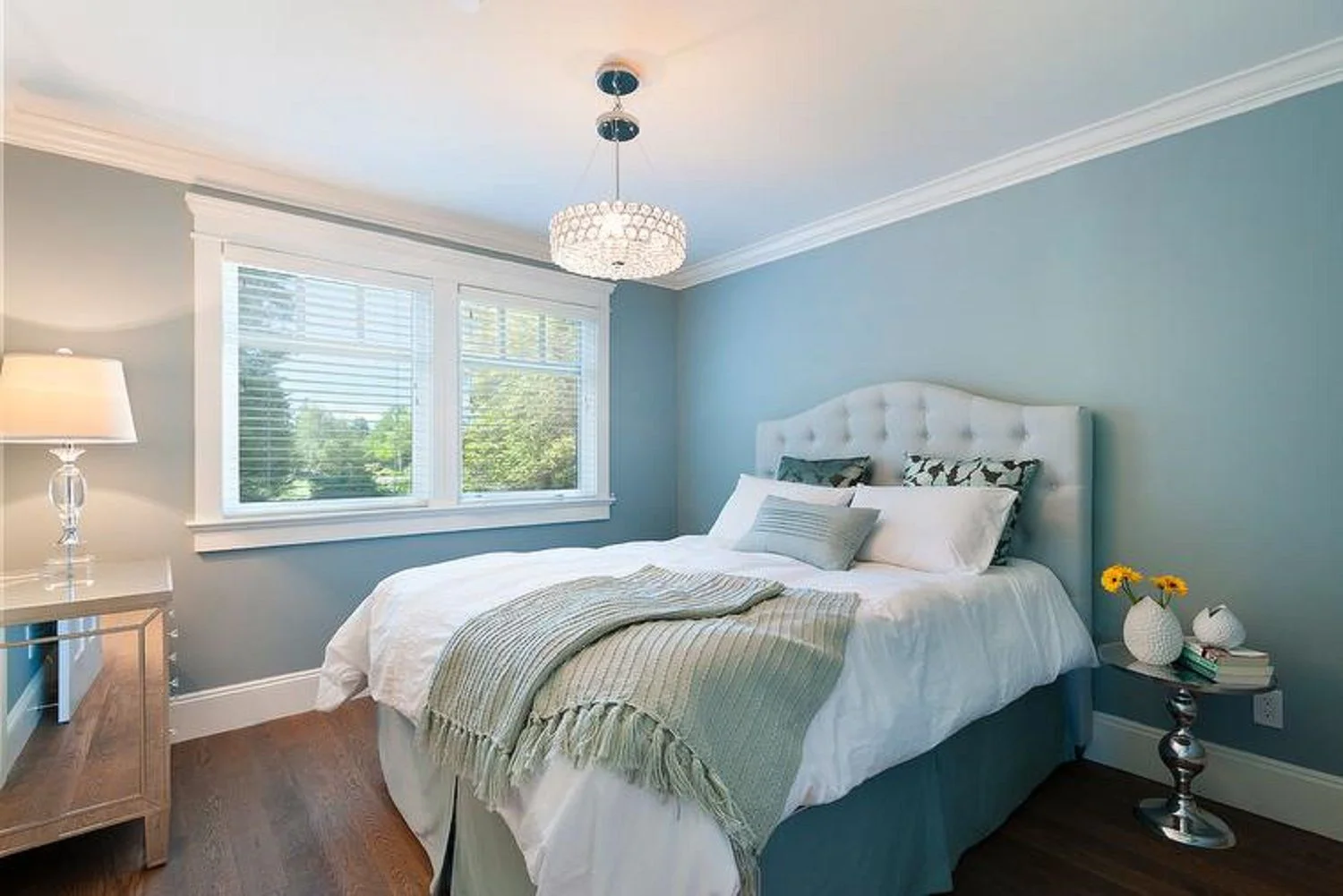 Decorate With Light Blue in a Bedroom